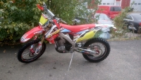 T&auml;m&auml; Honda CRF250 endurovarustuksella tuli meille lauantaina ja saamme sen myyntiin heti alkuviikosta||