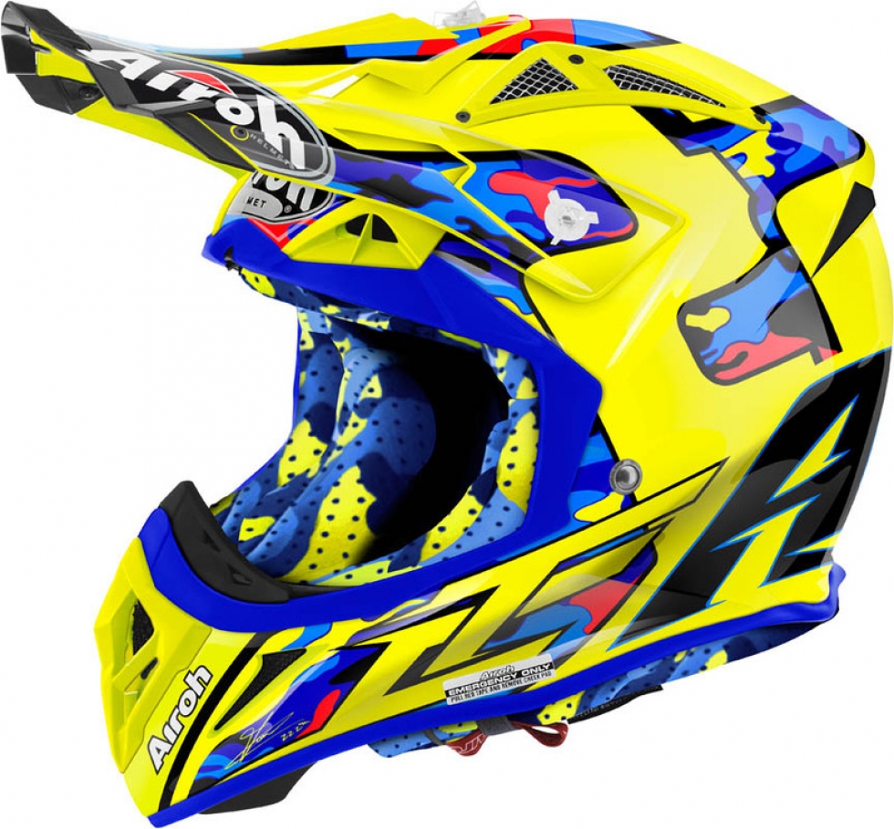 P&auml;&auml;palkintona jaettiin Airoh Aviator 2.2||