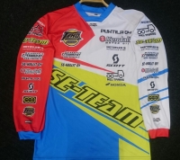 SE-Team ajopaitoja koko perheelle