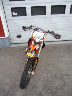 KTM EXC300 2010, 3980,- + toim.kulut 50,-